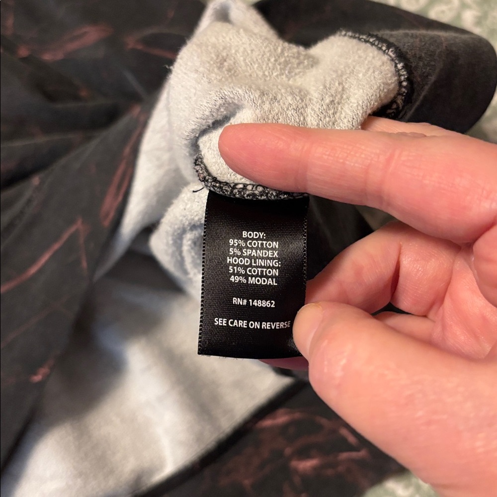 Torrid Everyday Fleece Black and Maroon Marble Active Hoodie Size 3 (22/24) - Picture 7 of 15